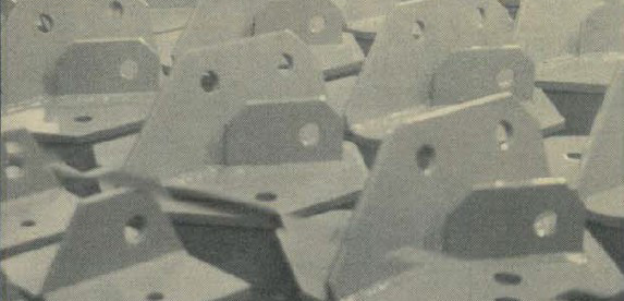 Fixations servant à teir la fameuse toile du Stade Olympique de Montréal